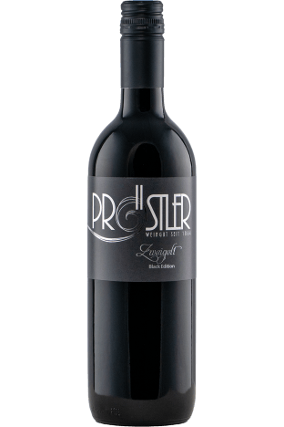 Eine Flasche Zweigelt Black Edition - Weinbau Pröstler